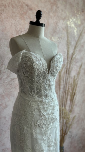 Opal and Lace Style #MariClaire #1 Ivory/Ivory thumbnail