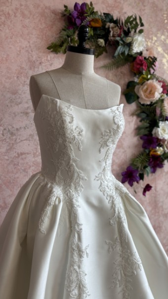 Ethereal bridal Style #Muse #1 Ivory/Mikado thumbnail