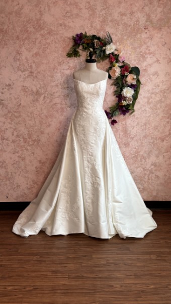 Ethereal bridal Style #Reverie #4 Ivory/Mikado thumbnail