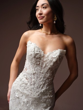 Maggie Sottero  Style #ESTELLE #1 Ivory thumbnail