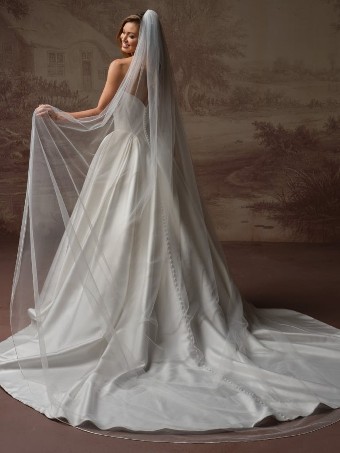 Maggie Sottero  Style #FIORITA #2 Ivory thumbnail
