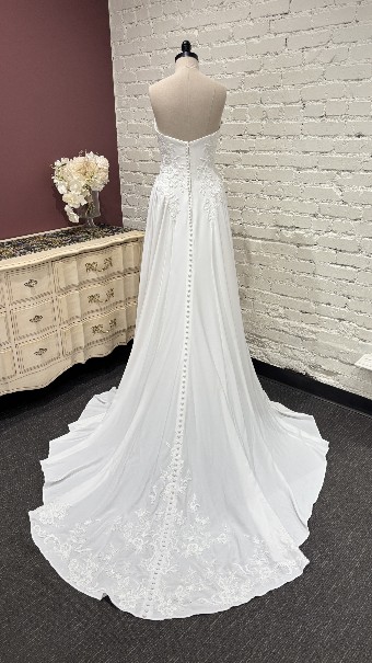 Ethereal bridal Style #Darya #2 Ivory/Creme thumbnail