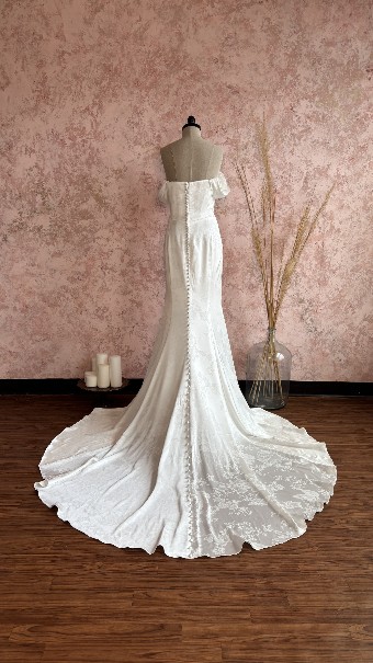 Opal and Lace Style #Margaret #4 Ivory Satin thumbnail