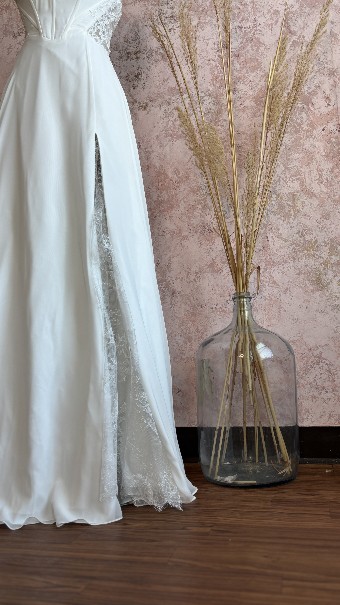 Opal and Lace Style #Minnie #8 default Ivory thumbnail