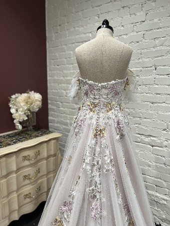 Opal and Lace Style #Neesha #5 Floral/Cashmere thumbnail